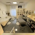 Beauty salon B